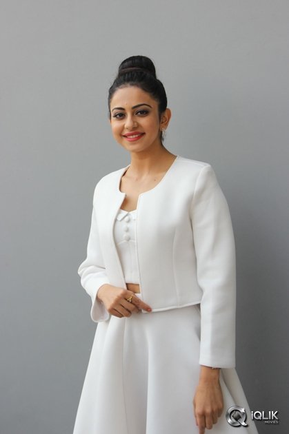 Rakul-Preet-Singh-at-Sensation-Dance-Event-Curtain-Raiser